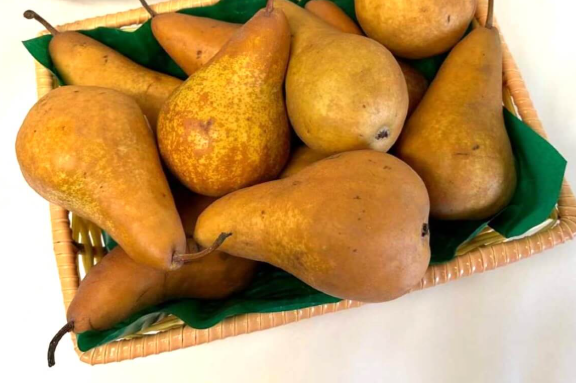 Organic Bartlett Pears (per lb.)