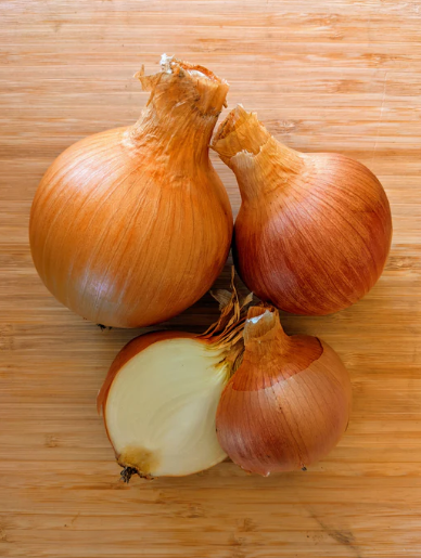 Organic Yellow Onions (per lb)